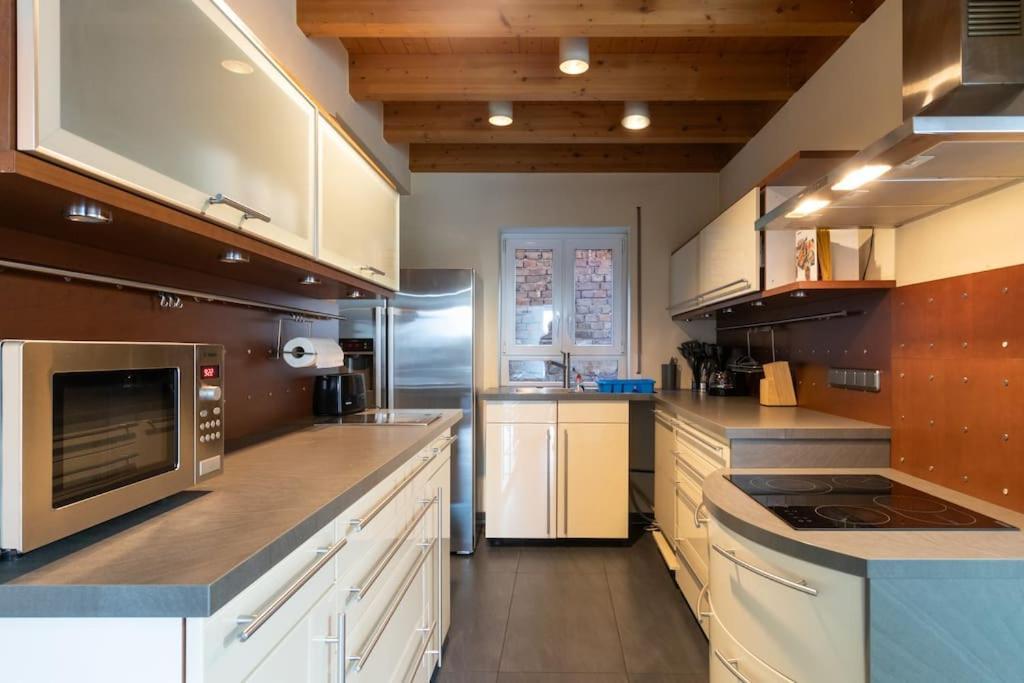 Maisonette-Wohnung Mit 5 Schlafzimmern Woerrstadt Екстер'єр фото
