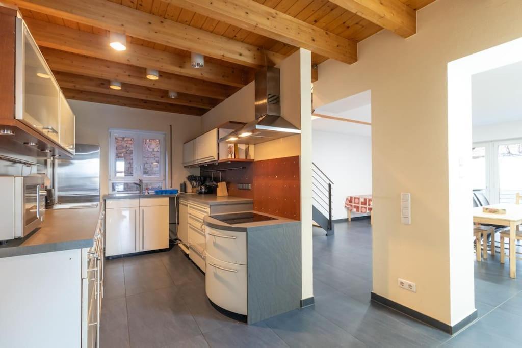 Maisonette-Wohnung Mit 5 Schlafzimmern Woerrstadt Екстер'єр фото
