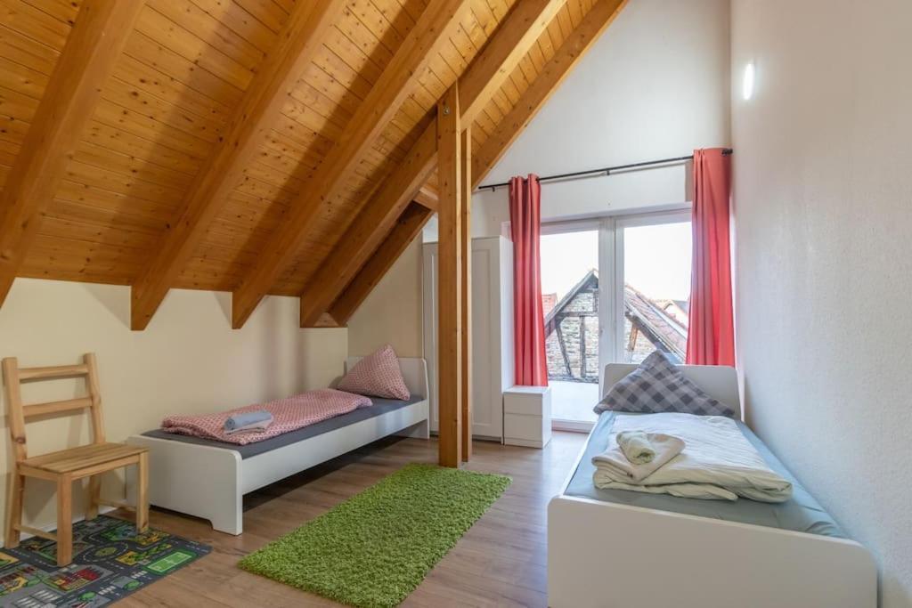 Maisonette-Wohnung Mit 5 Schlafzimmern Woerrstadt Екстер'єр фото